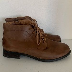 VIONIC MIRA brown leather ankle boots 8